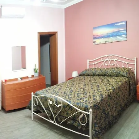 Soleluna 319 Bed & Breakfast *